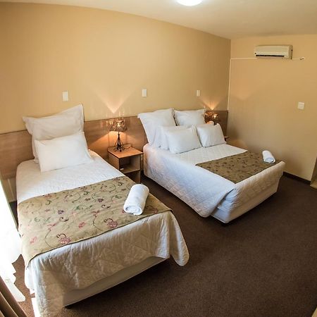 Airport Hotel Kimberley Exterior foto
